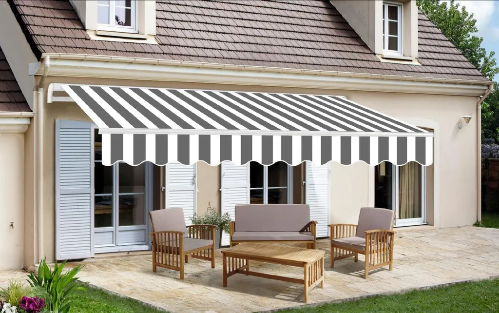 TrendLine Gelenkarm-Markise 3 X 2,5 M Grey White 1 TrendLine Gelenkarm-Markise 3 X 2,5 M Grey White
