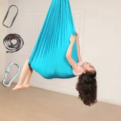 Kinder Schwingen Hängematte, Indoor Schaukel Elastisch Cuddle Hammock Sensory Swing Ideal Für ADHS, Asperger Und Sensorische Integration Sowie Autismustherapie(Hellblau,150 X 280CM) -Stil Beet Verkaufsgeschäft 8836232d4a7bc5165c29d3a49224a121