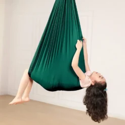 Topchances Kinder Therapie Schaukel, Indoor & Outdoor Kinder Schwingen Hängematte, Sensorisch Therapie Schwingen Sessel Für Autismus SPD ADHS Asperger Kinder Schaukelstühle-150 X 280CM,Dunkelgrün -Stil Beet Verkaufsgeschäft a5e30cb3bc6a839c02bf3b135cb44d99