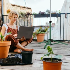 Relaxdays Grüner Sonnenschirmständer Klappbar -Stil Beet Verkaufsgeschäft b5fbb79a43a3fc309bc9446b9254ef47